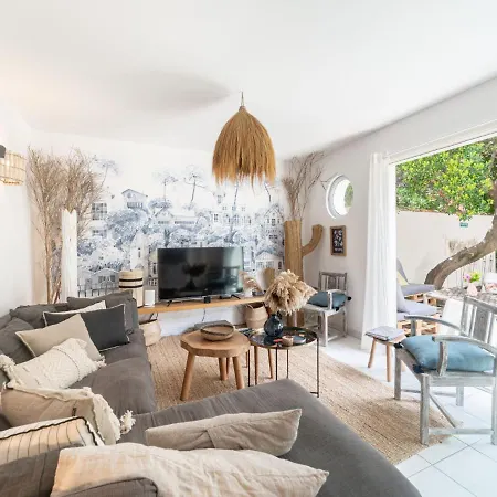 Holiday Arbousier By Interhome